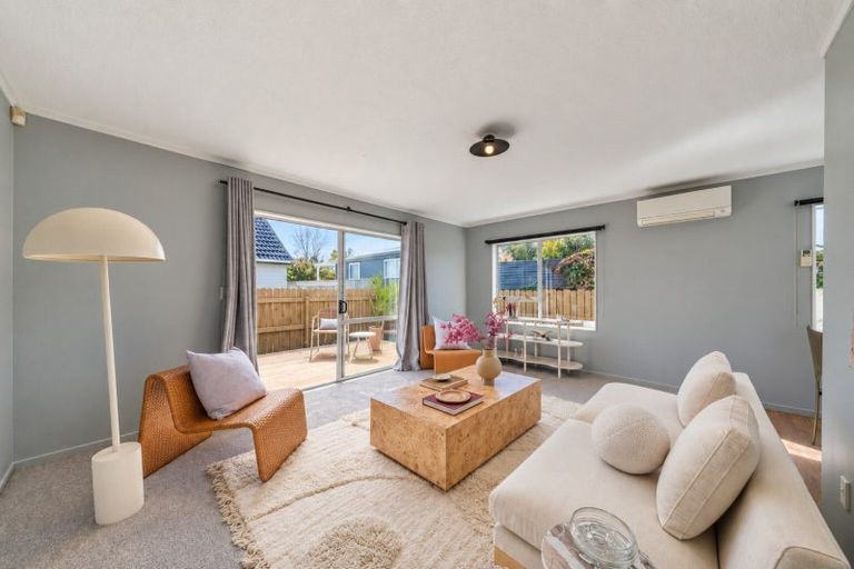 Photo of property in 2/14 Plunket Avenue, Petone, Lower Hutt, 5012