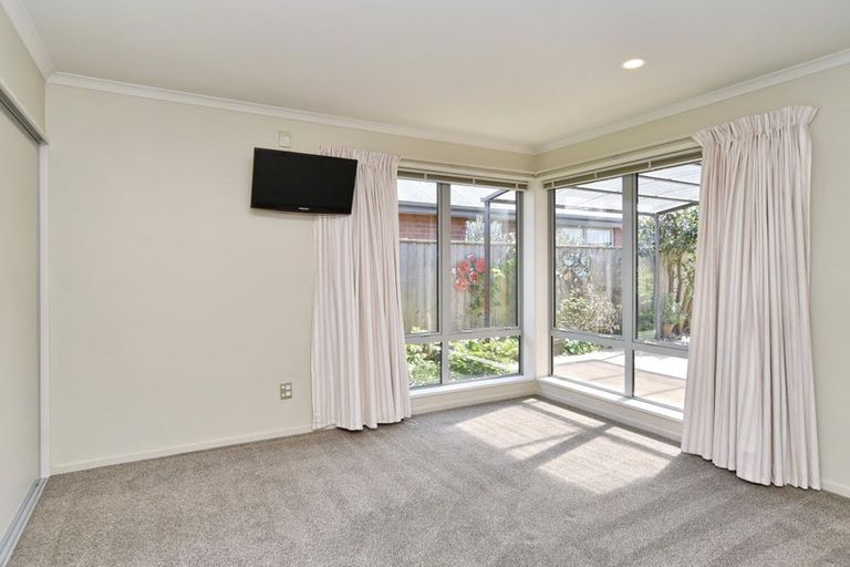 Photo of property in 33 Cognac Drive, Yaldhurst, Christchurch, 8042