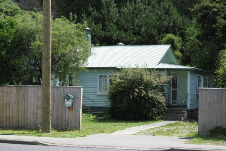 Photo of property in 62 Wakefield Avenue, Sumner, Christchurch, 8081