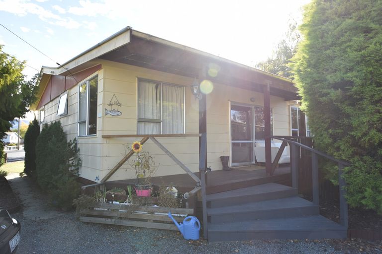Photo of property in 39 Pukaki Place, Twizel, 7901