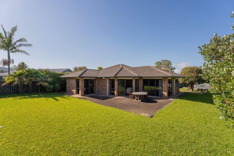 Photo of property in 512 Matarangi Drive, Matarangi, Whitianga, 3592