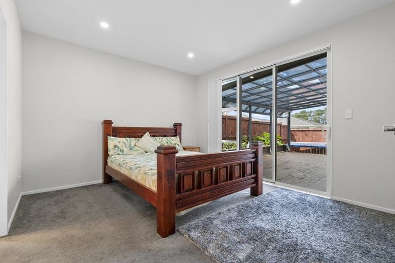 Photo of property in 40 Sapwood Crescent, Takanini, 2110