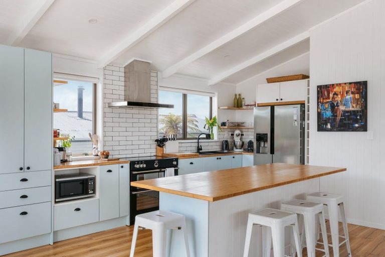 Photo of property in 226 Dickson Road, Papamoa Beach, Papamoa, 3118