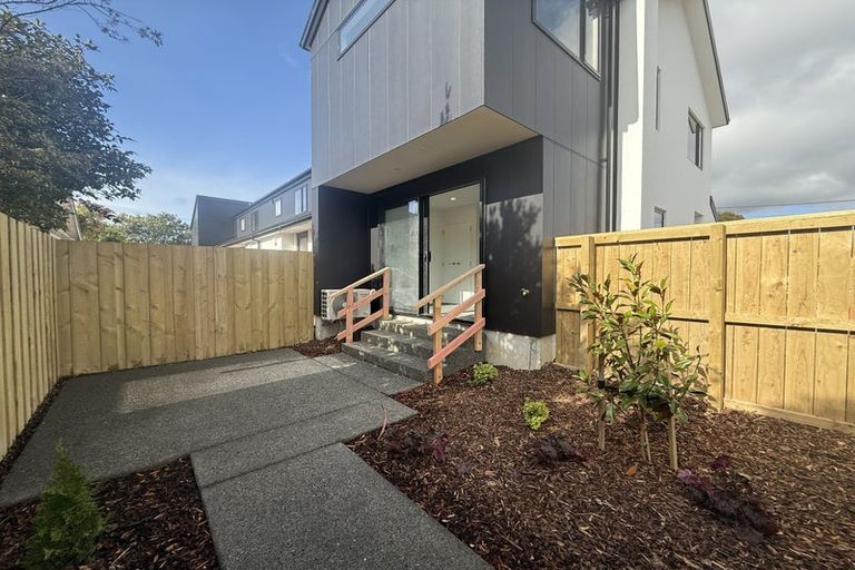 Photo of property in 1/102 Edinburgh Street, Pukekohe, 2120
