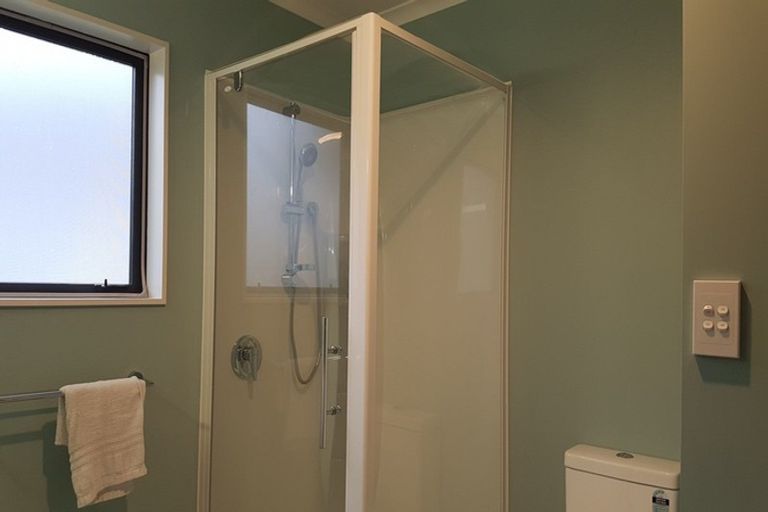 Photo of property in 25 Somerset Street, Kingston, Athol, 9793