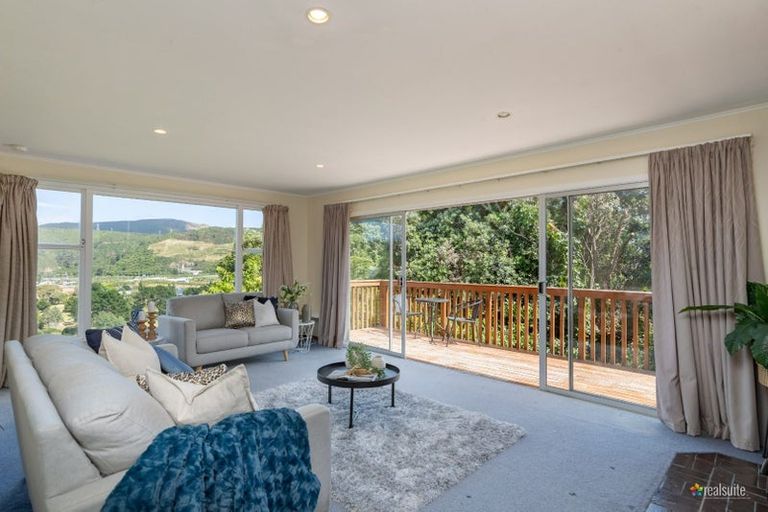 Photo of property in 12 Castle Crescent, Stokes Valley, Lower Hutt, 5019