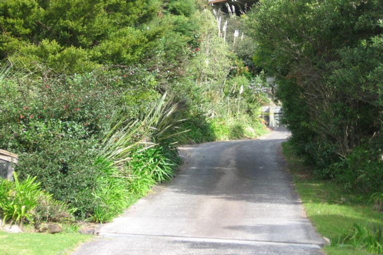 Photo of property in 5 Florence Place, Hahei, Whitianga, 3591