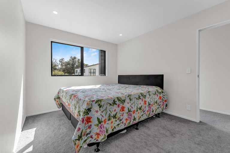 Photo of property in 13 Pumau Place, Flat Bush, Auckland, 2019