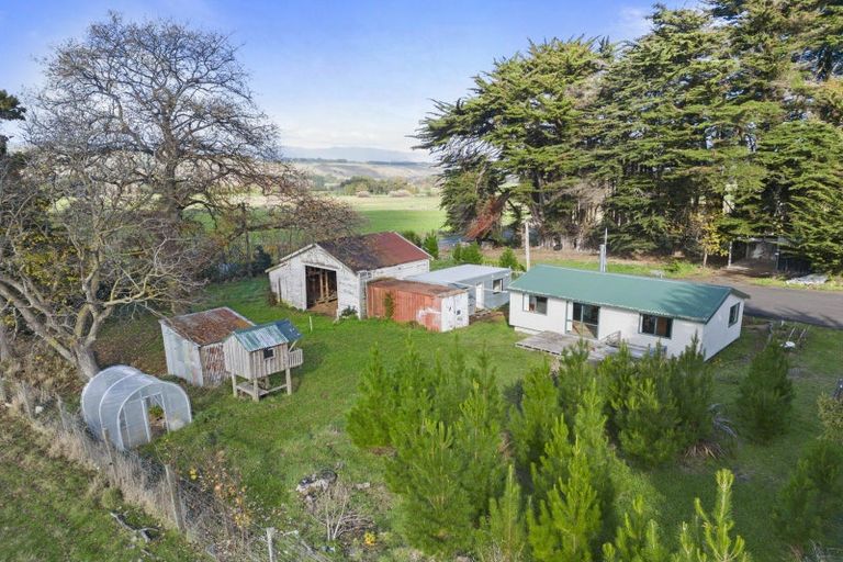 Photo of property in 251 Apiti Road, Kimbolton, Feilding, 4777