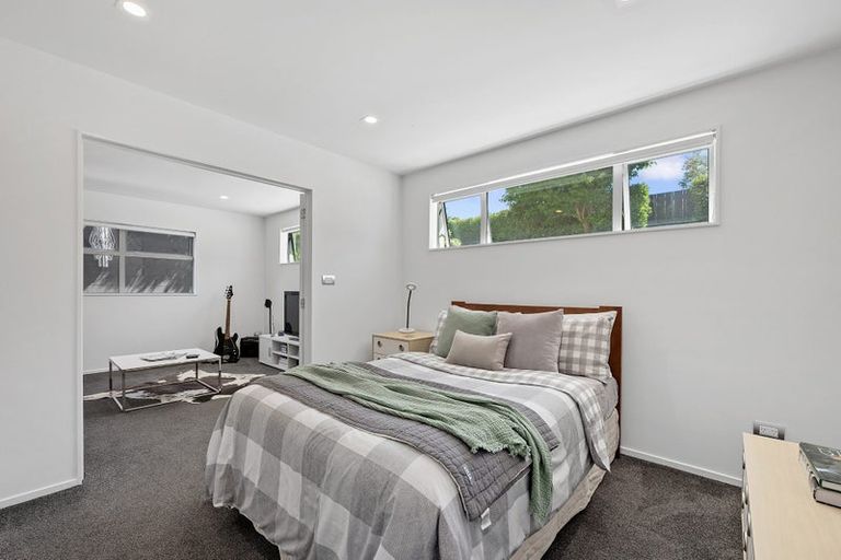 Photo of property in 13 Wilding Avenue, Northcote Point, Auckland, 0627