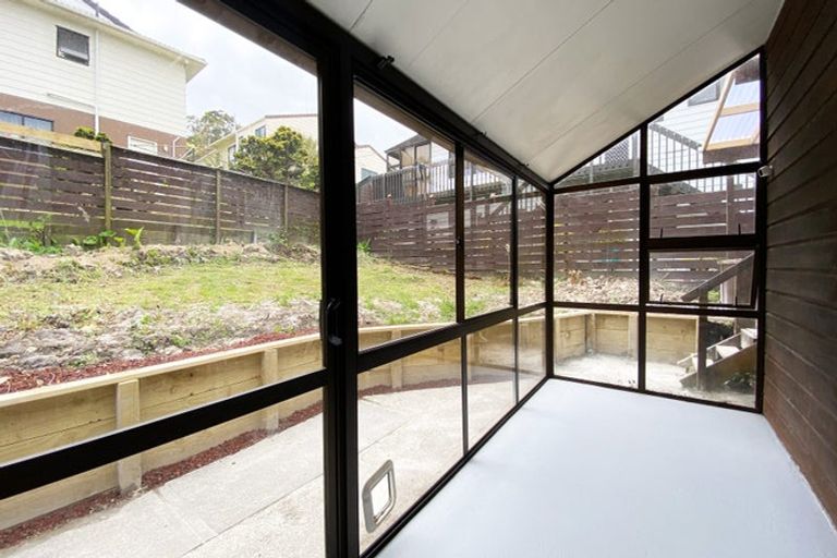 Photo of property in 4/43-53 Chivalry Road, Glenfield, Auckland, 0629