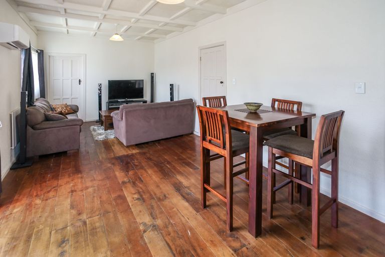 Photo of property in 18b Henderson Avenue, Tuakau, 2121