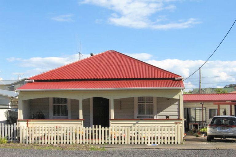 Photo of property in 907 Pollen Street, Thames, 3500