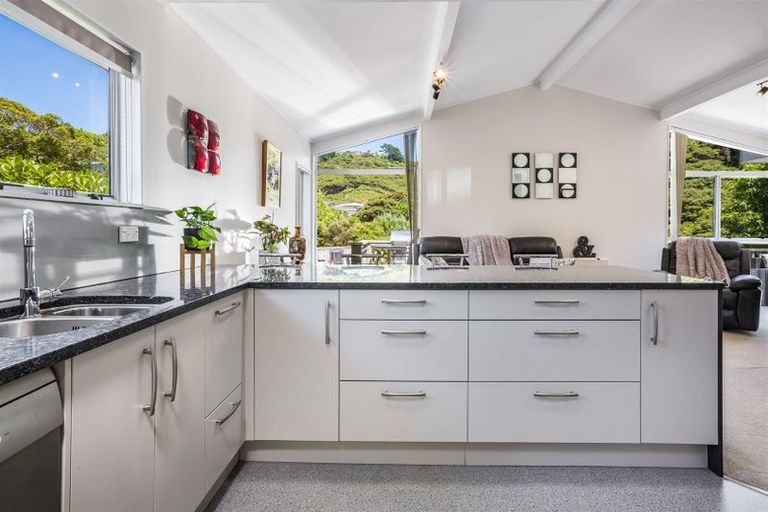 Photo of property in 17 Carvel Lane, Whitby, Porirua, 5024