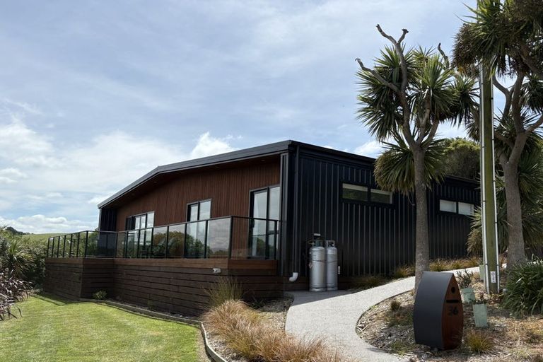 Photo of property in 36 Anderson Street, Kakanui, Oamaru, 9495