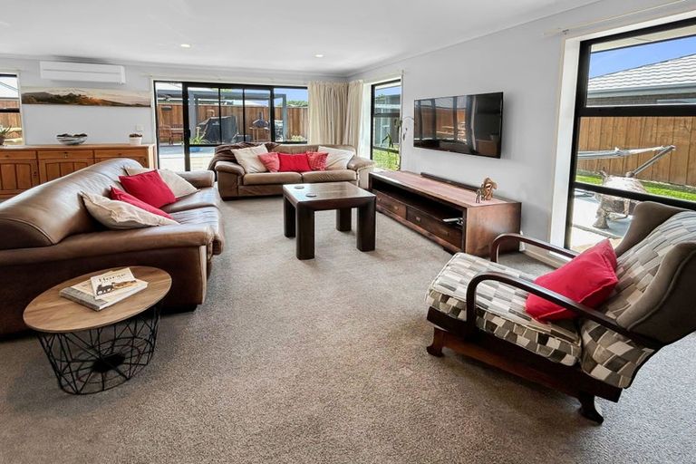 Photo of property in 30 Quinn Crescent, Woodend, 7610