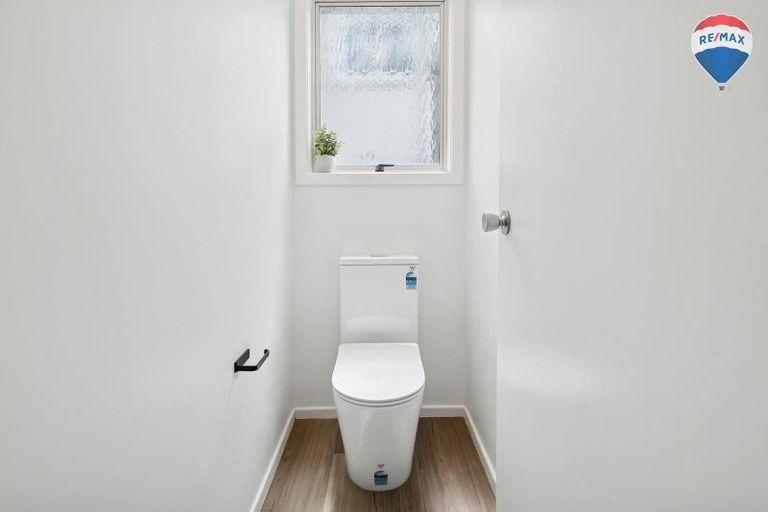 Photo of property in 86 Holborn Drive, Stokes Valley, Lower Hutt, 5019