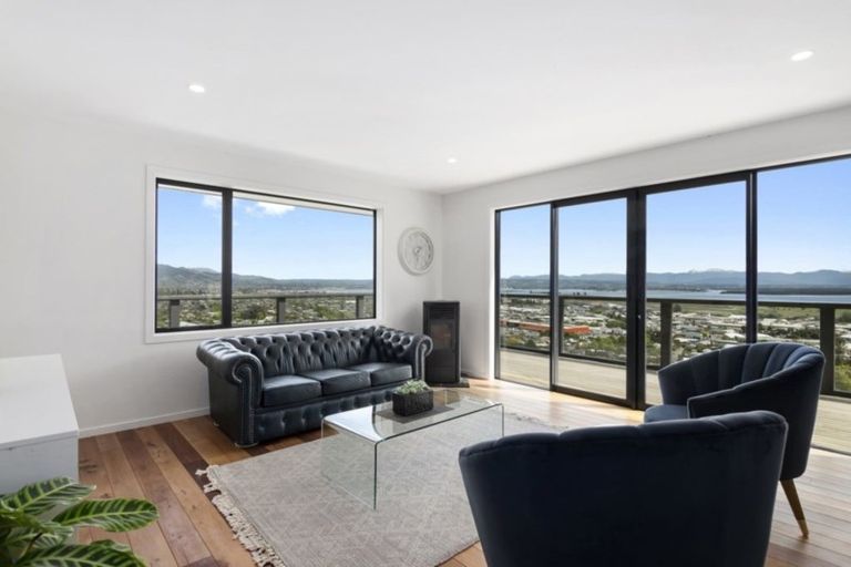 Photo of property in 27 Heemskerck Place, Britannia Heights, Nelson, 7010