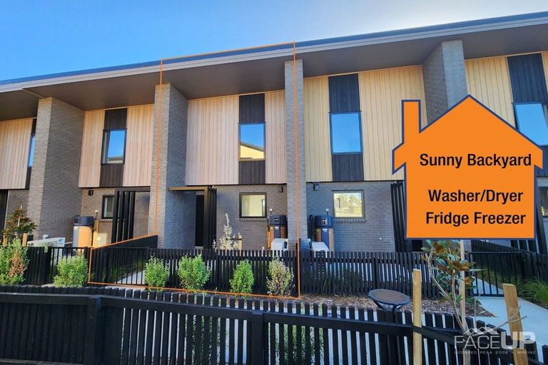 Photo of property in 10 Arvo Lane, Hobsonville, Auckland, 0616