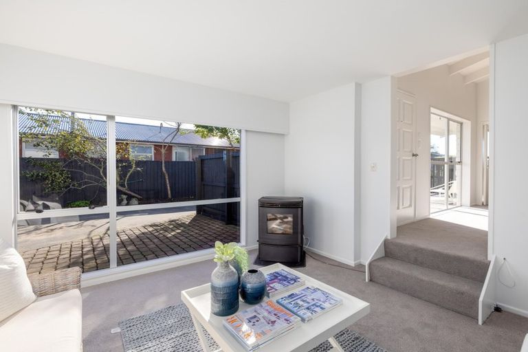 Photo of property in 9 Birdling Place, Halswell, Christchurch, 8025