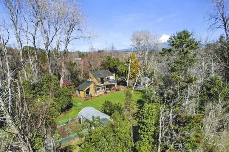 Photo of property in 1059 Mountain Road, Waiongana, Inglewood, 4389