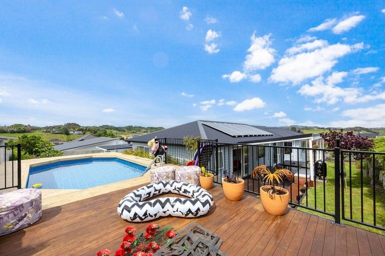 Photo of property in 4 Pupurangi Road, Warkworth, 0910