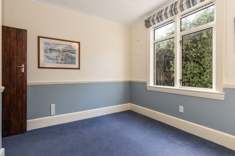 Photo of property in 123 Hackthorne Road, Cashmere, Christchurch, 8022
