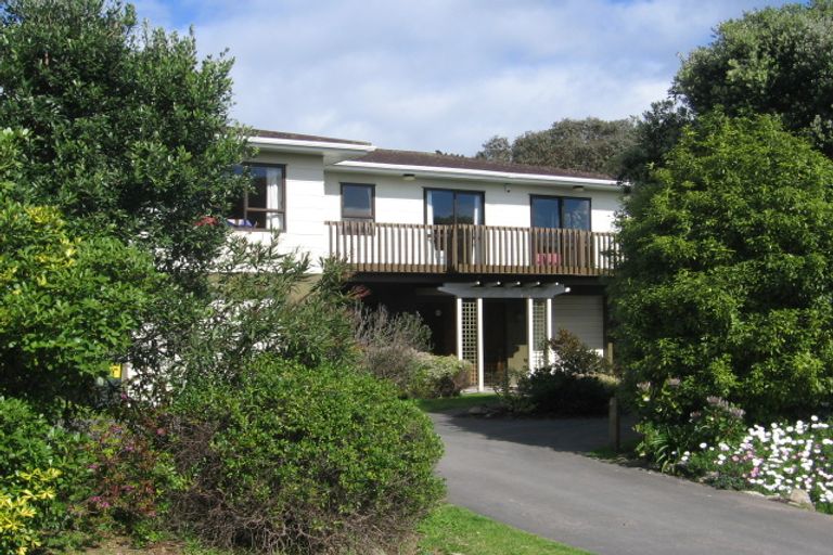 Photo of property in 6 Awatea Street, Mangawhai Heads, Mangawhai, 0505