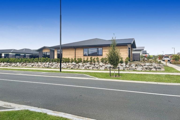 Photo of property in 23 Ngaru Crescent, Wharewaka, 3330