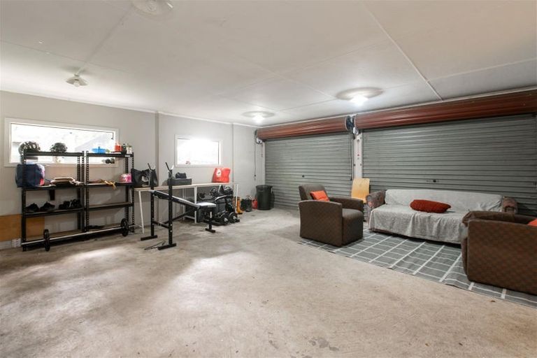 Photo of property in 5 Bradley Place, Lynmore, Rotorua, 3010