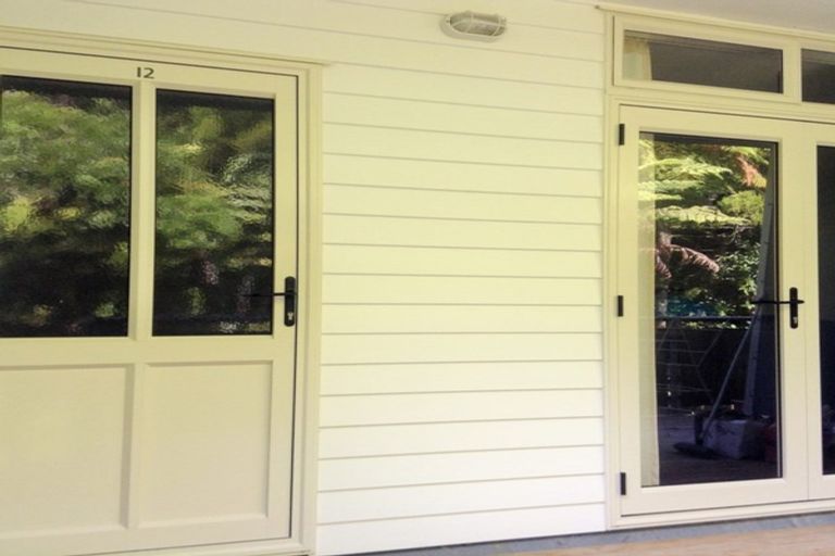 Photo of property in 2i/20 Ian Marwick Place, Birkenhead, Auckland, 0626