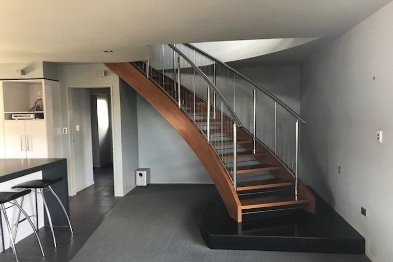 Photo of property in 23a Beach Road, Otumoetai, Tauranga, 3110