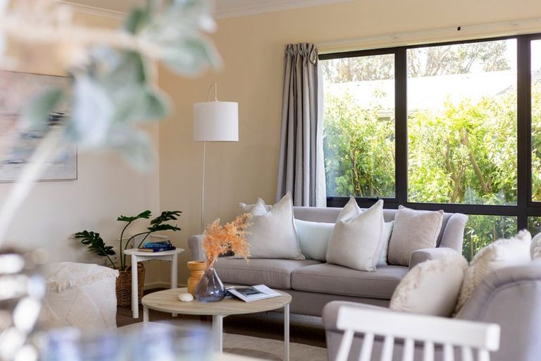 Photo of property in 12a Hiwi Crescent, Titahi Bay, Porirua, 5022
