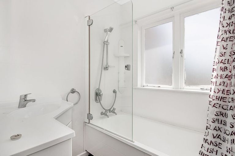 Photo of property in 40 Coulter Road, Swanson, Auckland, 0614