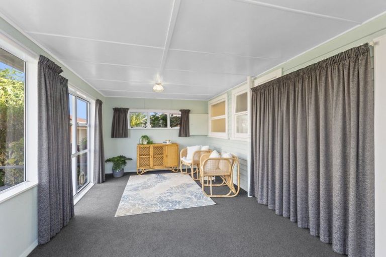 Photo of property in 6 Elizabeth Street, Levin, 5510