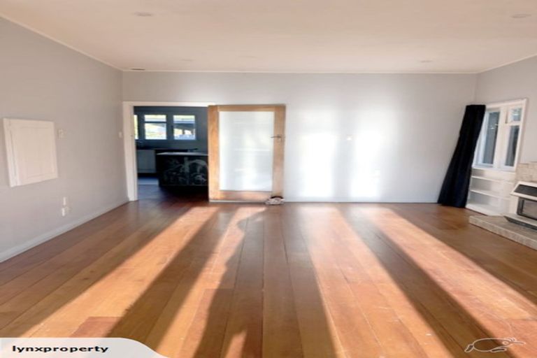 Photo of property in 410 Muritai Road, Eastbourne, Lower Hutt, 5013