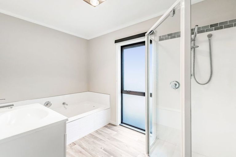 Photo of property in 11 Hardwell Way, Rolleston, 7615