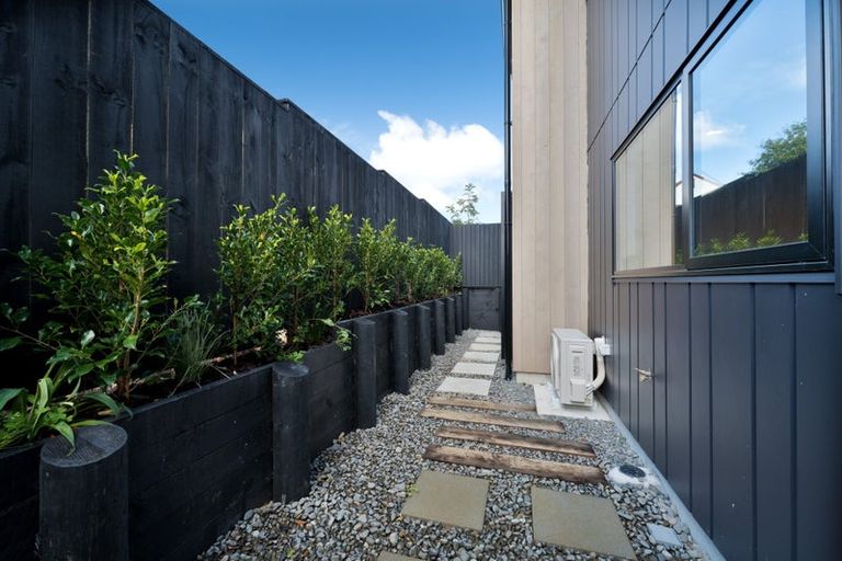 Photo of property in 18b Stratford Avenue, Milford, Auckland, 0620