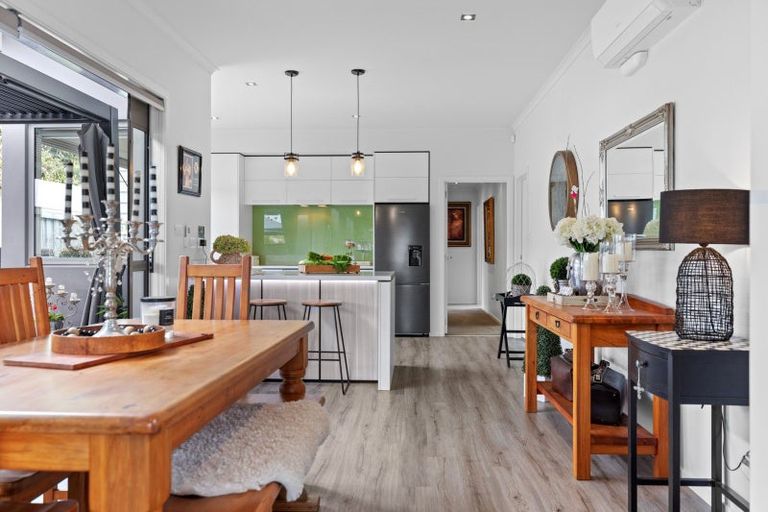 Photo of property in 21 Lakeview Quay, Pyes Pa, Tauranga, 3112