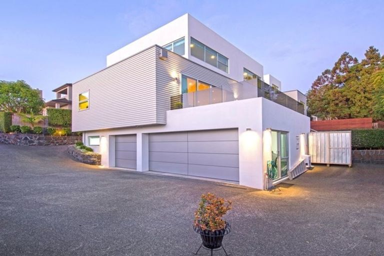 Photo of property in 60 Gracechurch Drive, Flat Bush, Auckland, 2016