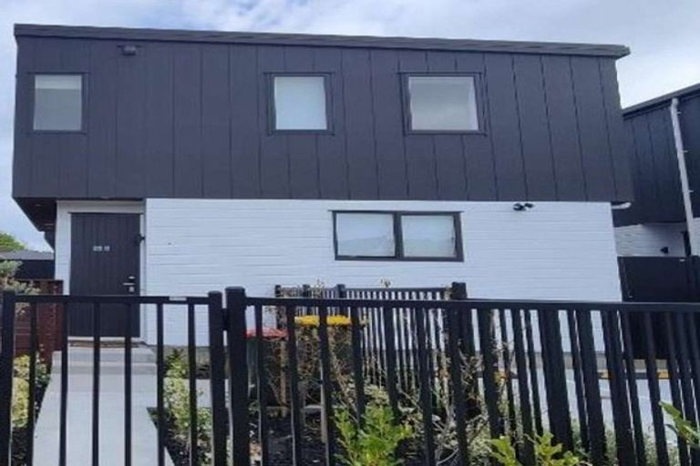 Photo of property in 56b Kurnell Drive, Botany Downs, Auckland, 2010