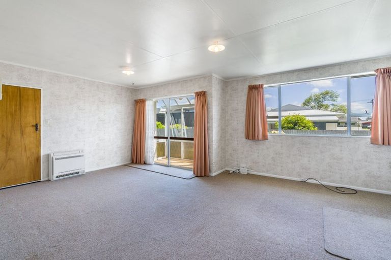 Photo of property in 251b Park Street, Winton, 9720