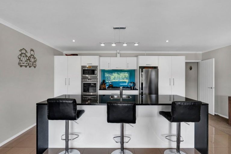 Photo of property in 12b Junction Street, Welbourn, New Plymouth, 4310