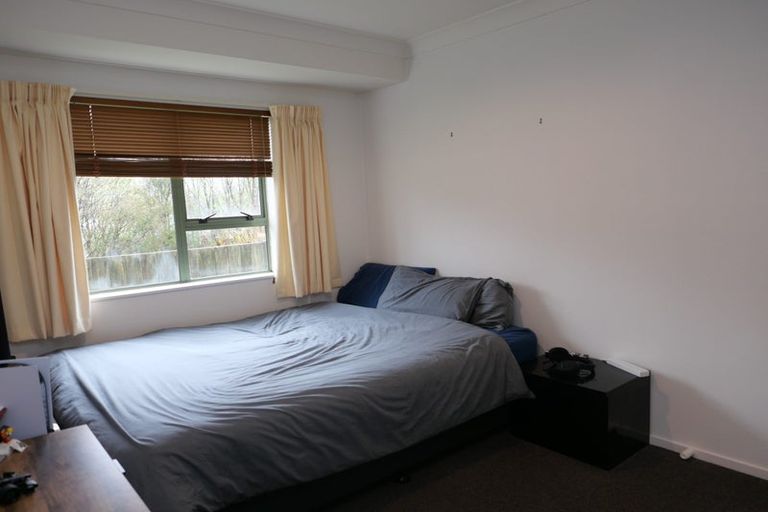 Photo of property in 11 Crown Hill, Paraparaumu, 5032
