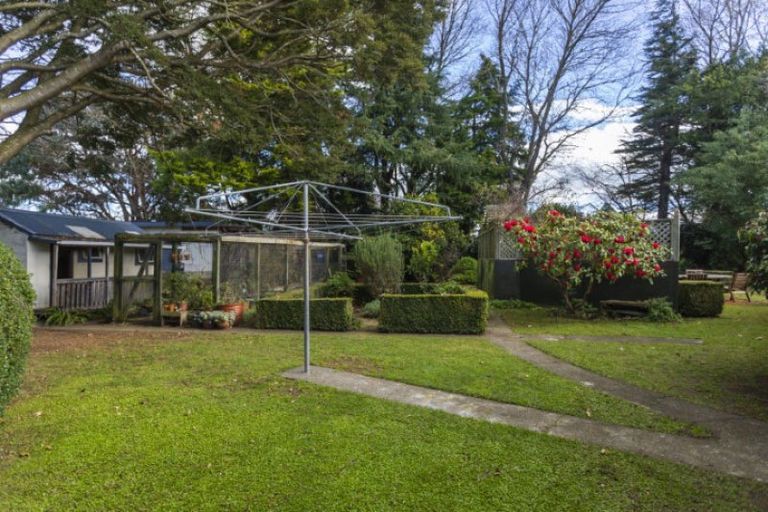 Photo of property in 34 Ruahine Street, Dannevirke, 4930