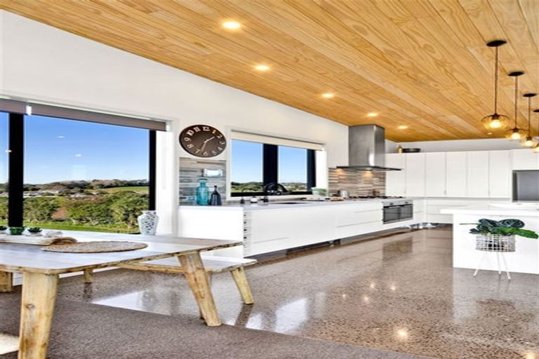 Photo of property in 16a Links Drive, Waiwhakaiho, New Plymouth, 4312