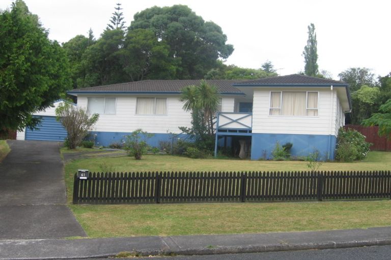 Photo of property in 61 Powrie Street, Glenfield, Auckland, 0629