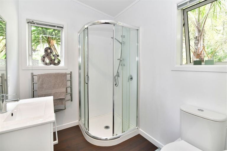 Photo of property in 31a Cochrane Avenue, Arkles Bay, Whangaparaoa, 0932