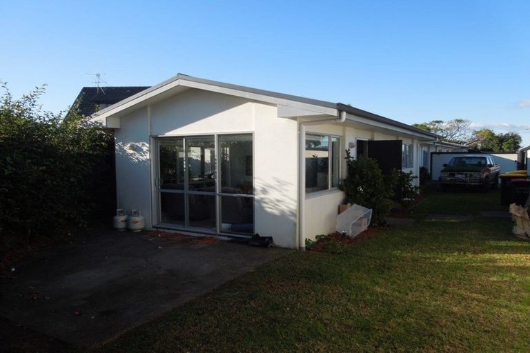 Photo of property in 1/3 Tweed Street, Mount Maunganui, 3116