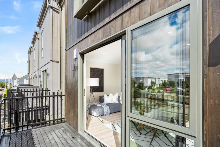 Photo of property in 52 Wallace Road, Hobsonville, Auckland, 0616